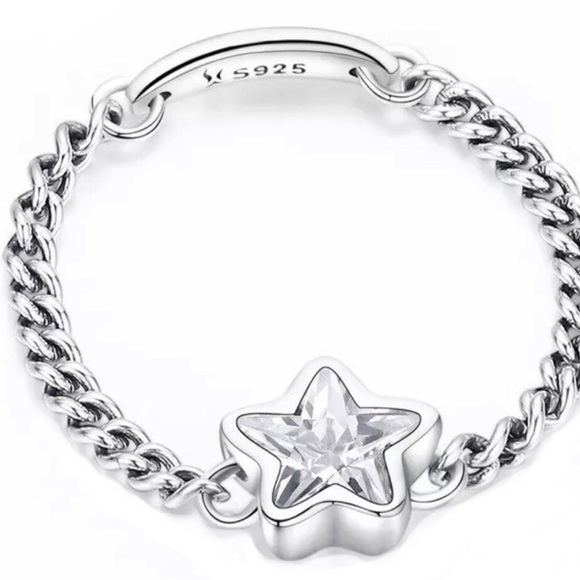 Jewelry - Chain Ring Size Six 6 & 7 With Star Charm